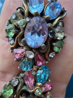 Hollycraft Signed VTG 1950 Multicolored Pastel Rhinestone Screw Back Earrings